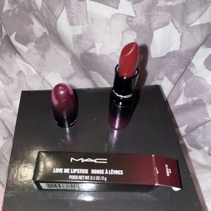 MAC La Femme Lipstick